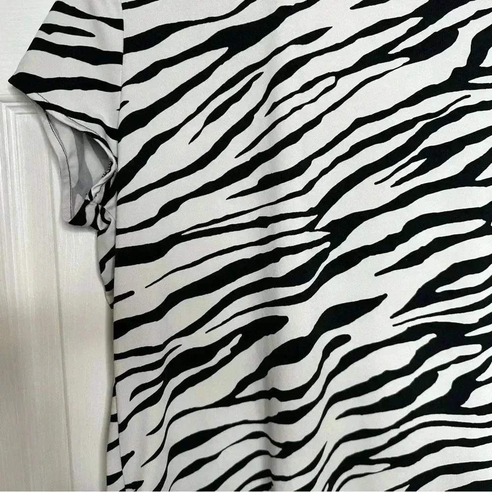 Mandy Evans Blouse Zippered Pockets Zebra Print Black & White Size  XL - Picture 15 of 16